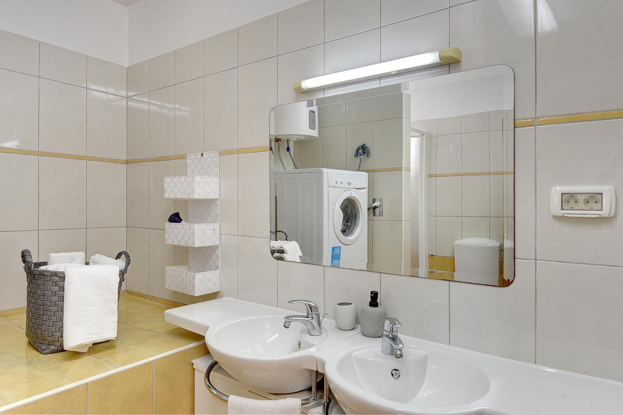 Apartments Lidija Ližnjan Eksteriør bilde